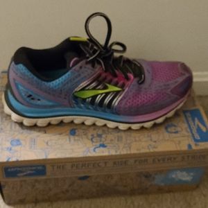 Brooks Glycerin 12 running shoes